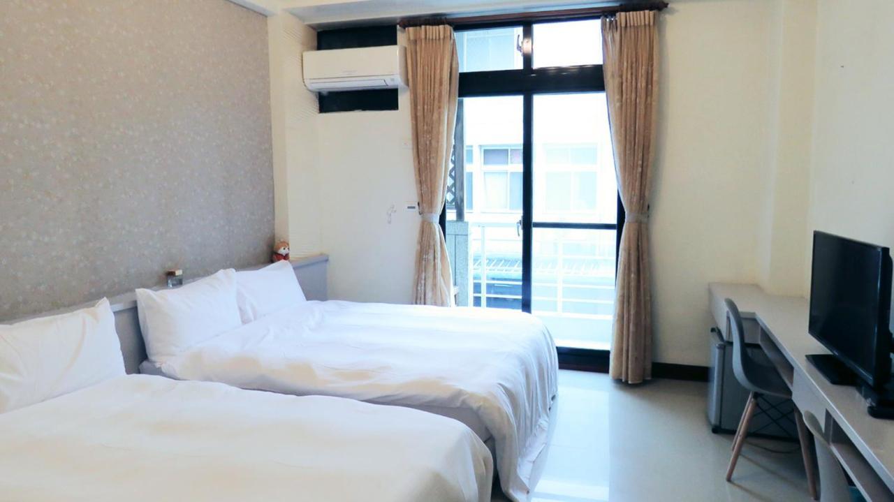 花蓮站全民宿-無人民宿自助入住-包棟可烤肉可麻將 Hualien Exterior foto