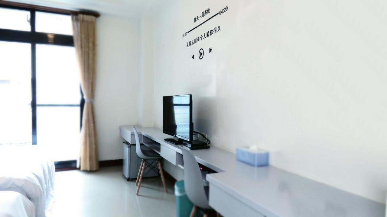 花蓮站全民宿-無人民宿自助入住-包棟可烤肉可麻將 Hualien Exterior foto